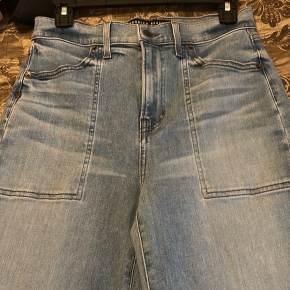 Veronica Bears wide leg, high rise Crosbie jeans - Picture 3 of 5